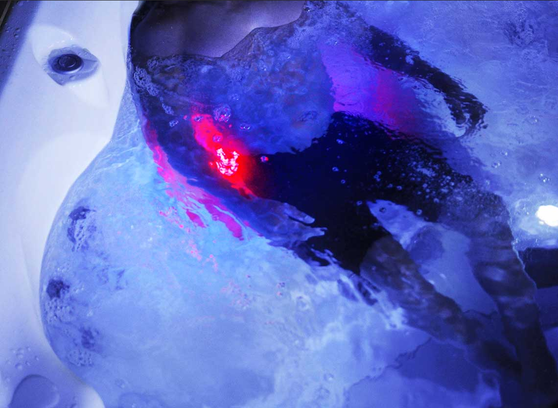 Dernière technologie pour le spa de nage J-14 Jacuzzi®